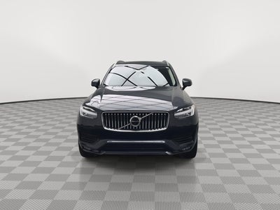 2022 Volvo XC90 Momentum