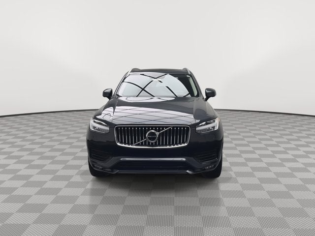 2022 Volvo XC90 Momentum