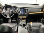 2022 Volvo XC90 Momentum