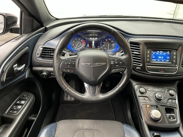2015 Chrysler 200 S