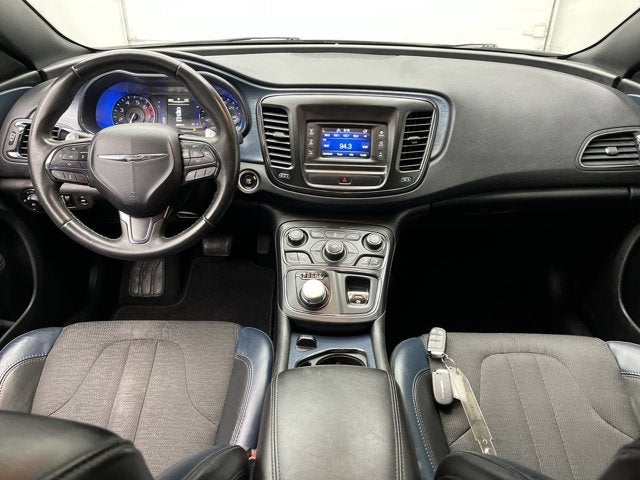 2015 Chrysler 200 S