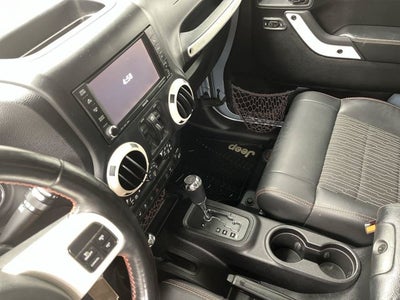 2012 Jeep Wrangler Unlimited Arctic
