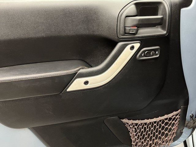 2012 Jeep Wrangler Unlimited Arctic