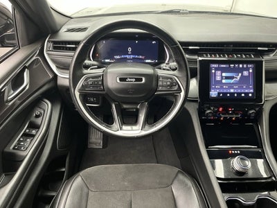 2022 Jeep Grand Cherokee Altitude