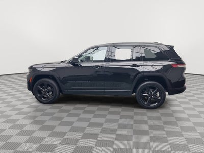 2022 Jeep Grand Cherokee Altitude