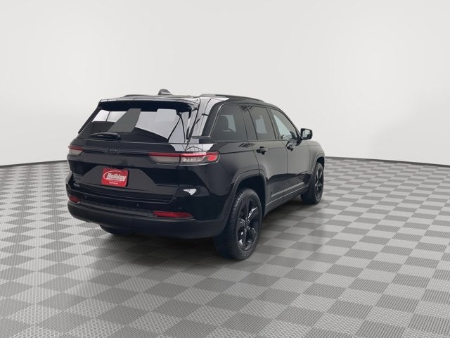 2022 Jeep Grand Cherokee Altitude