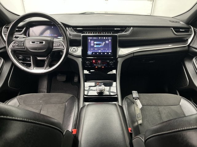 2022 Jeep Grand Cherokee Altitude