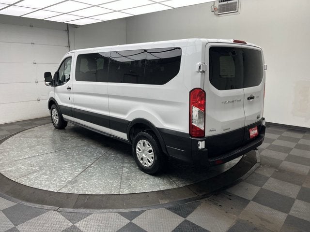 2023 Ford Transit Passenger Wagon XLT