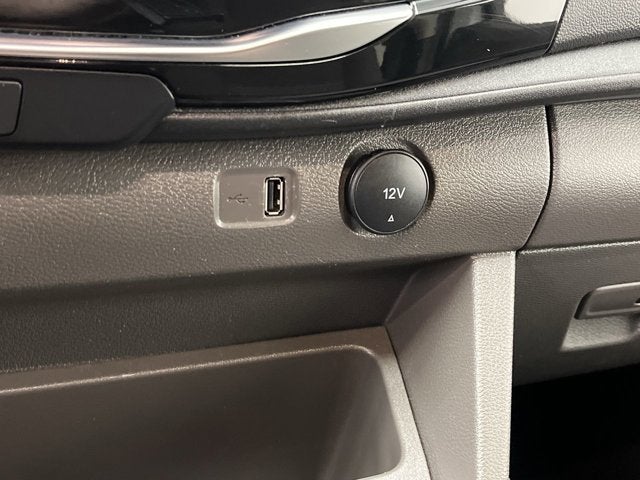 2023 Ford Transit Passenger Wagon XLT