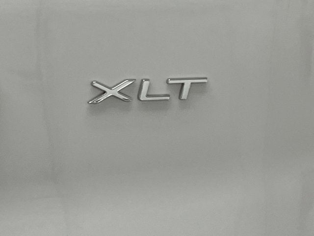 2023 Ford Transit Passenger Wagon XLT