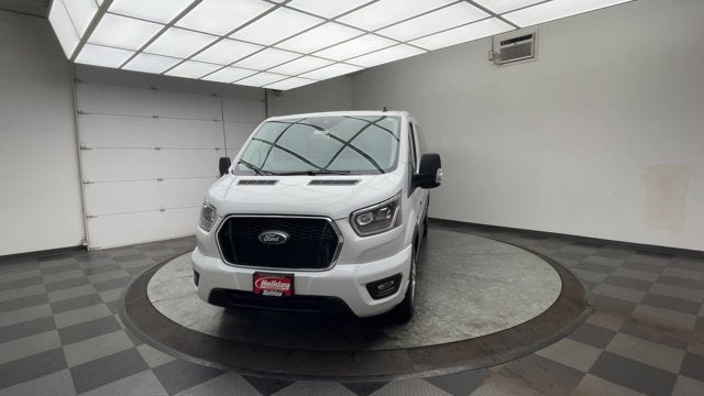2023 Ford Transit Passenger Wagon XLT