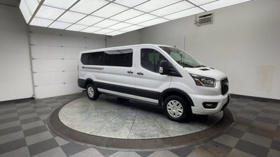 2023 Ford Transit Passenger Wagon XLT