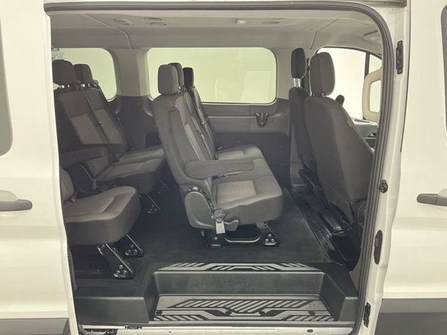 2023 Ford Transit Passenger Wagon XLT