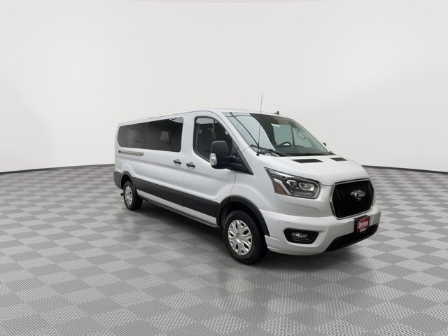 2023 Ford Transit Passenger Wagon XLT
