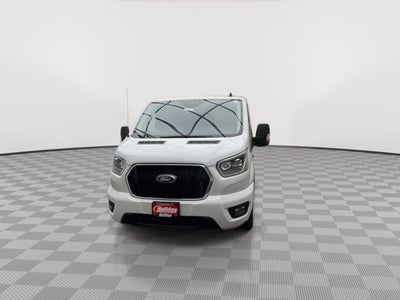 2023 Ford Transit Passenger Wagon XLT
