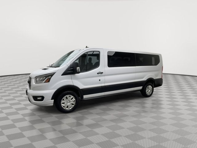 2023 Ford Transit Passenger Wagon XLT