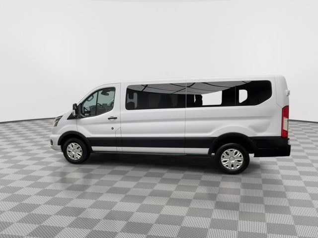 2023 Ford Transit Passenger Wagon XLT