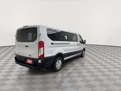 2023 Ford Transit Passenger Wagon XLT