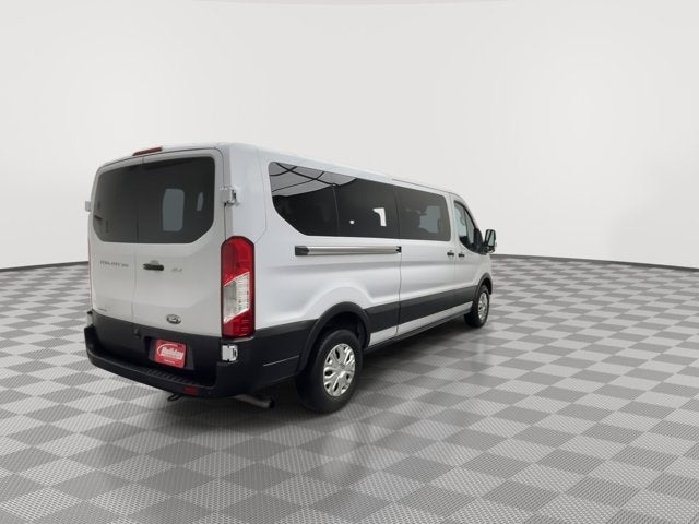 2023 Ford Transit Passenger Wagon XLT