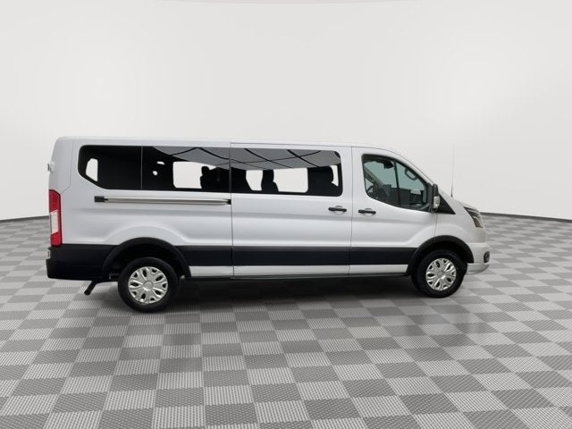 2023 Ford Transit Passenger Wagon XLT