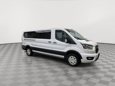 2023 Ford Transit Passenger Wagon XLT