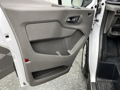2023 Ford Transit Passenger Wagon XLT
