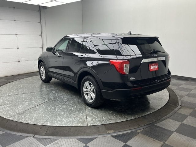 2022 Ford Explorer Base