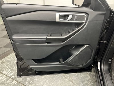 2022 Ford Explorer Base