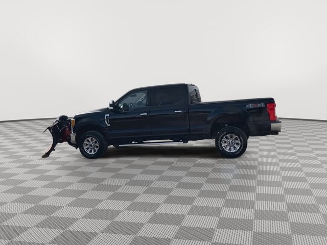 2017 Ford Super Duty F-250 SRW Lariat