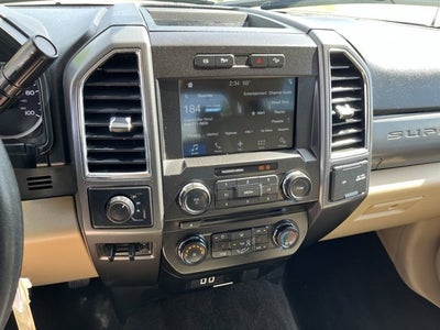 2017 Ford Super Duty F-350 DRW XLT