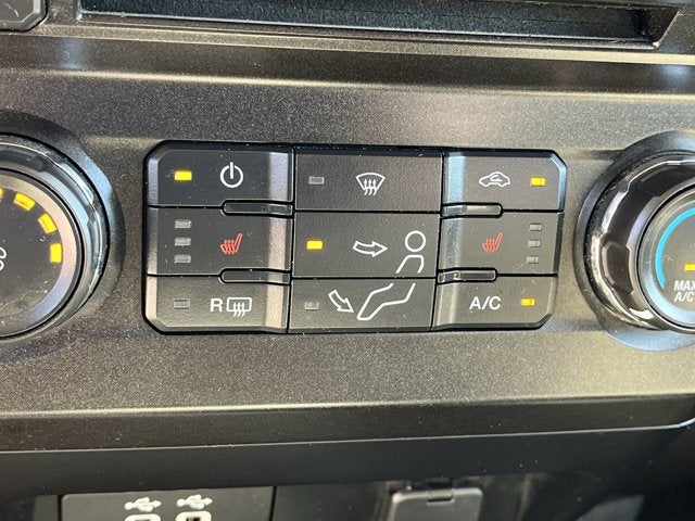 2017 Ford Super Duty F-350 DRW XLT