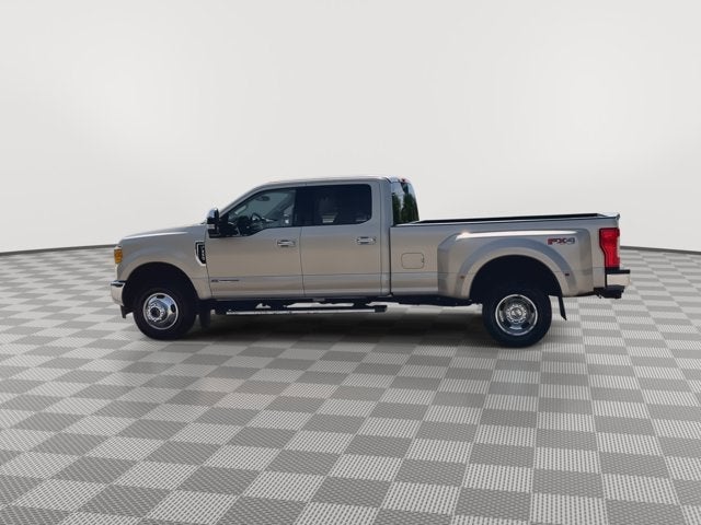 2017 Ford Super Duty F-350 DRW XLT