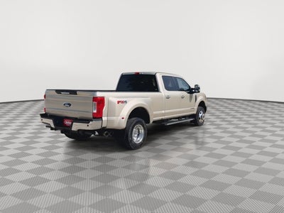 2017 Ford Super Duty F-350 DRW XLT