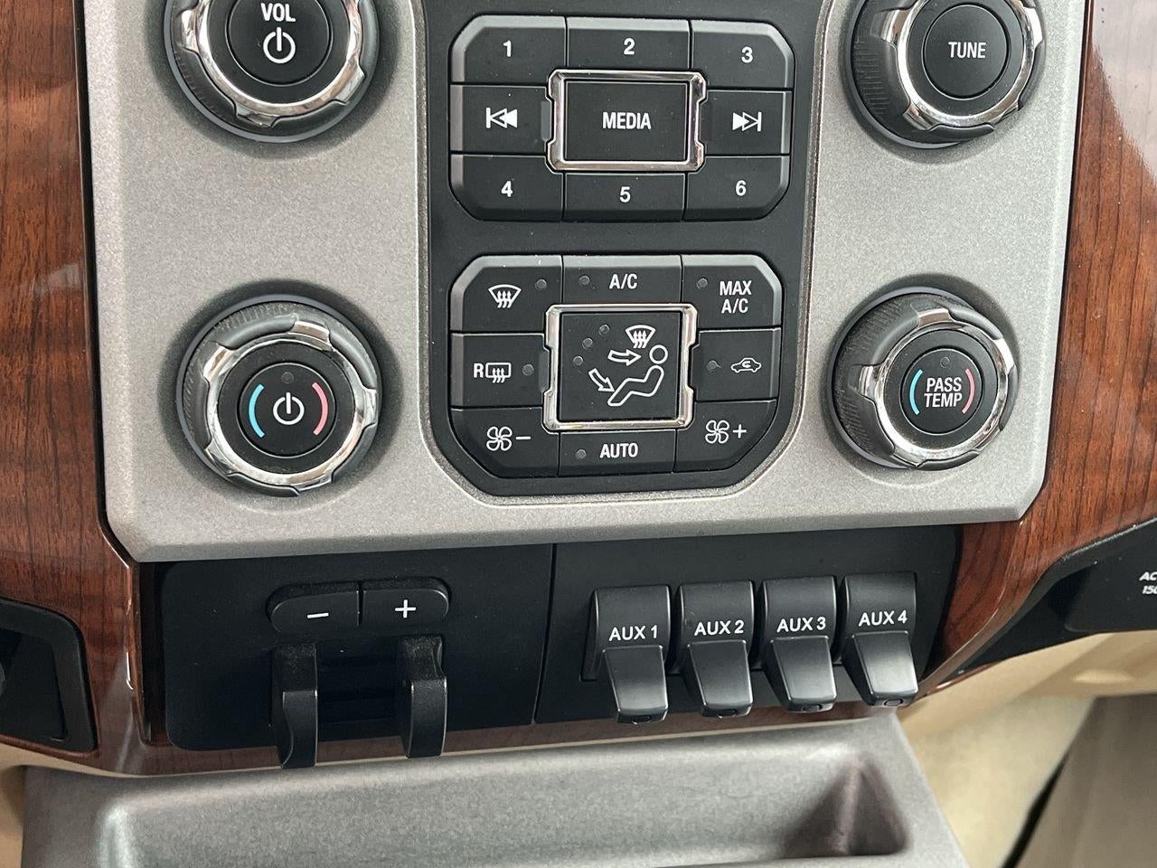 2015 Ford Super Duty F-350 Drw King Ranch