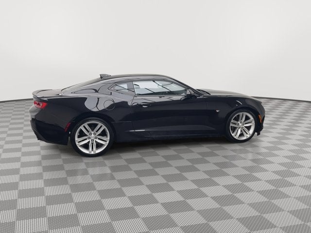 2017 Chevrolet Camaro 2LT