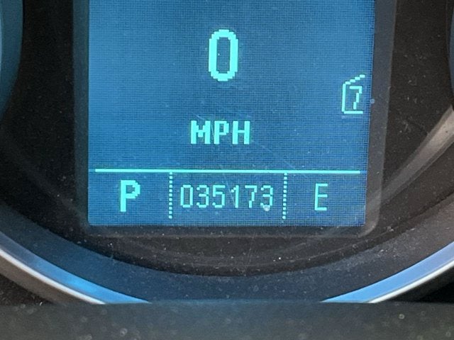 2011 Chevrolet Cruze LT with 1LT