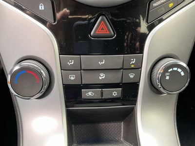2011 Chevrolet Cruze LT with 1LT