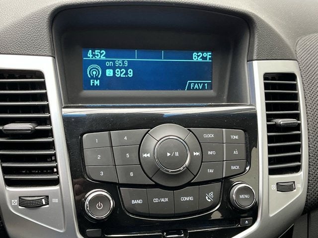2011 Chevrolet Cruze LT with 1LT