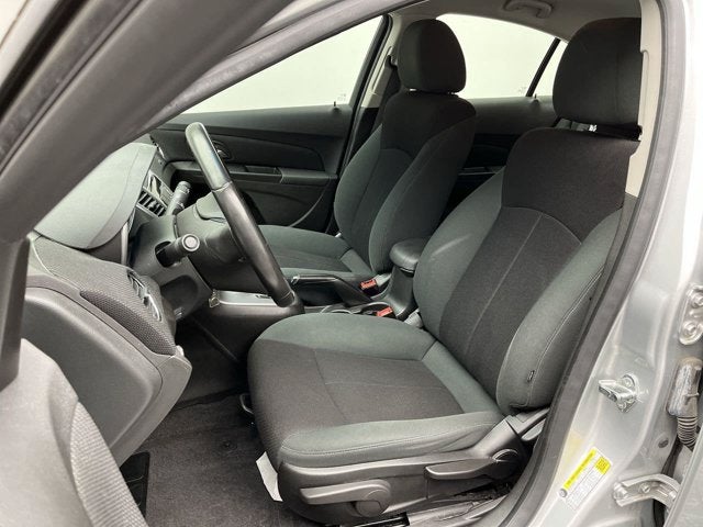 2011 Chevrolet Cruze LT with 1LT