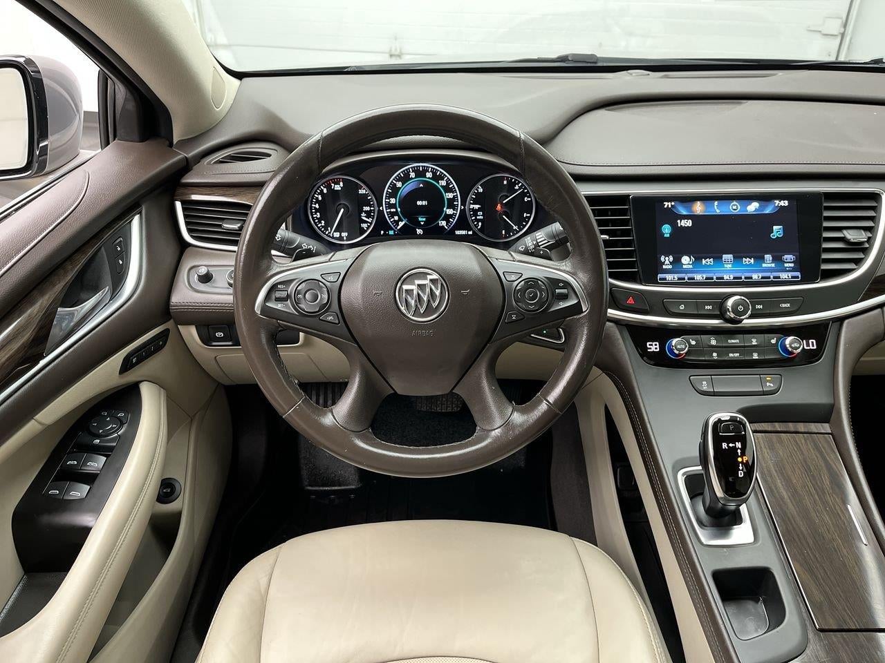 2017 Buick LaCrosse Essence