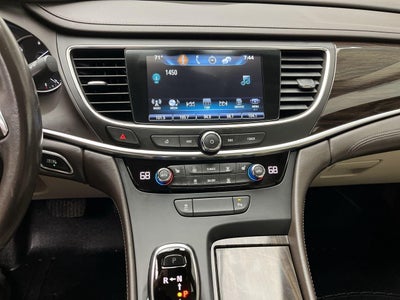 2017 Buick LaCrosse Essence
