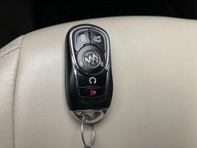 2017 Buick LaCrosse Essence