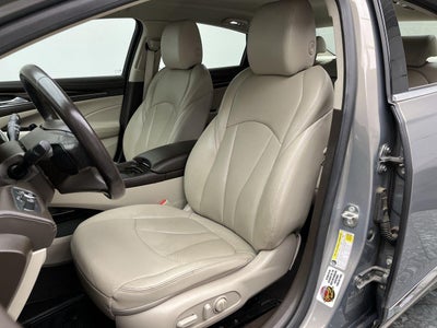 2017 Buick LaCrosse Essence