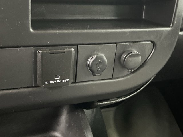 2017 Chevrolet Express Passenger LT