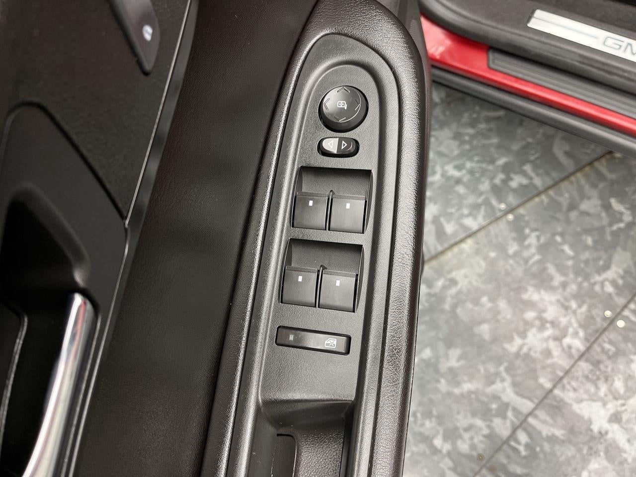 2013 GMC Acadia SLT
