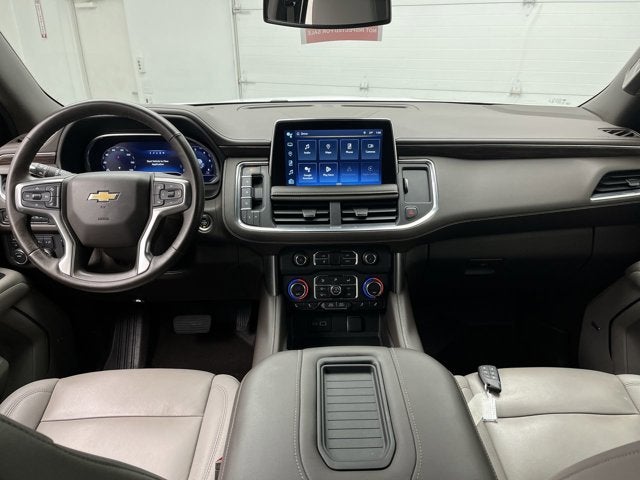 2023 Chevrolet Suburban LT