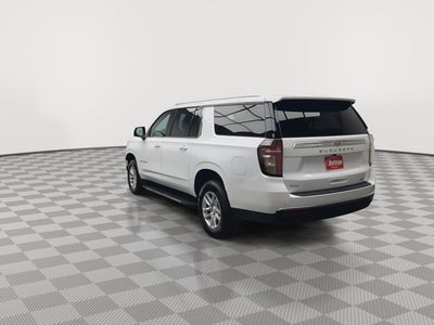 2023 Chevrolet Suburban LT