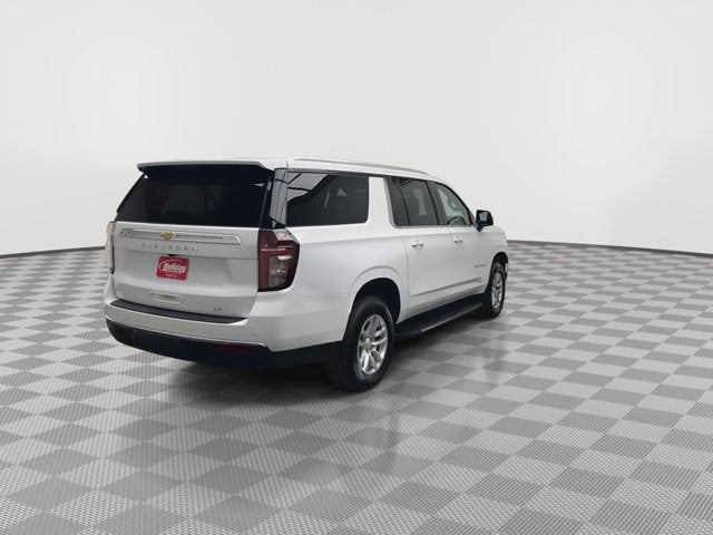 2023 Chevrolet Suburban LT