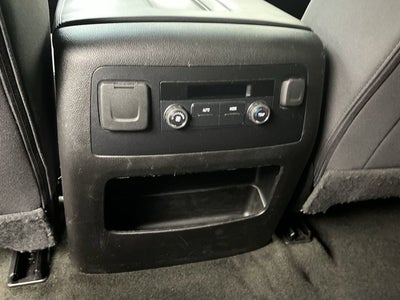 2018 Chevrolet Suburban LS