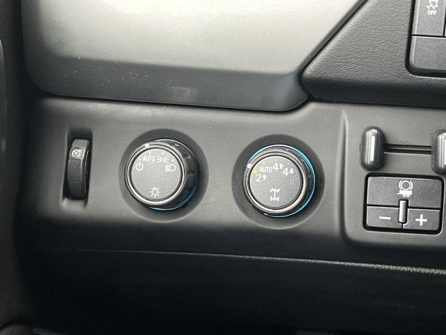 2018 Chevrolet Suburban LS